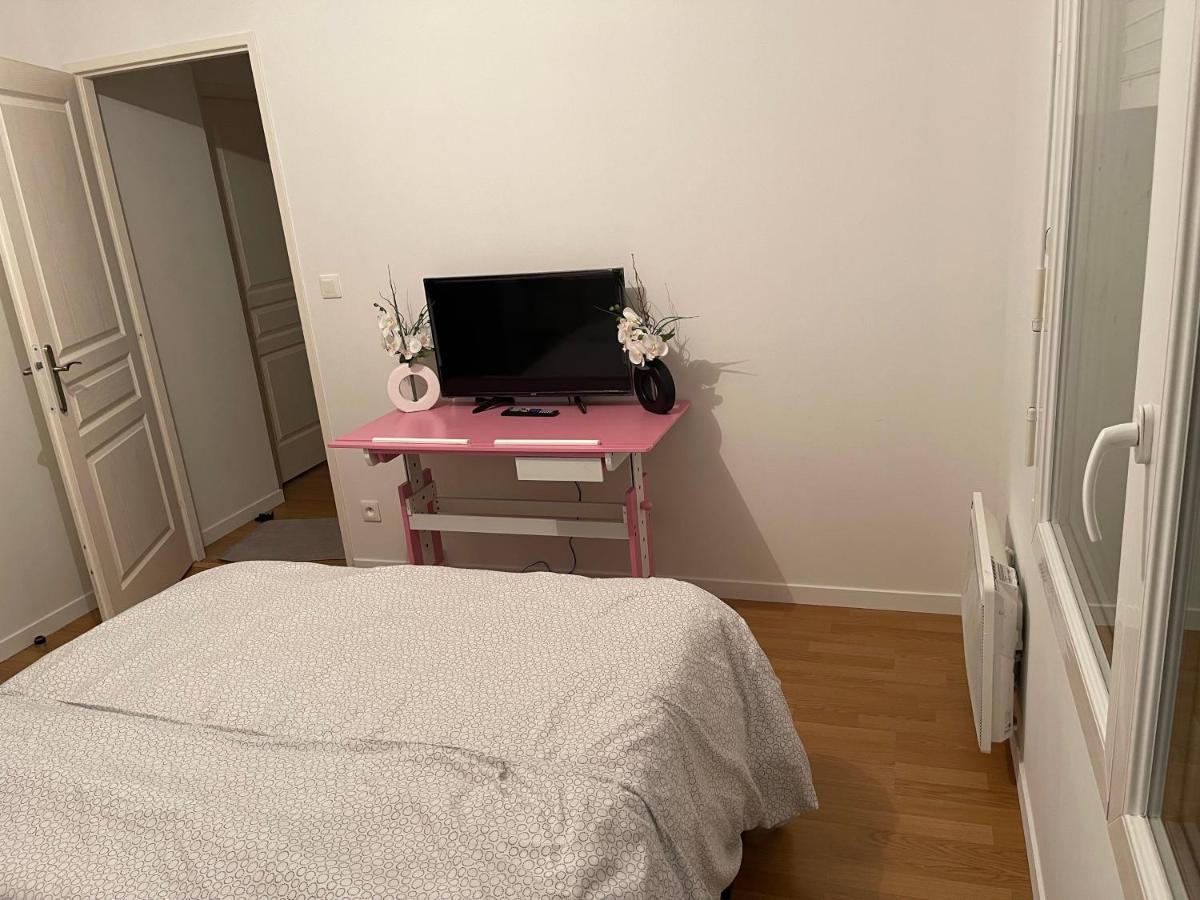 Lovely Bedroom Loft With Free Parking On Premise Boissy-Saint-Léger Buitenkant foto