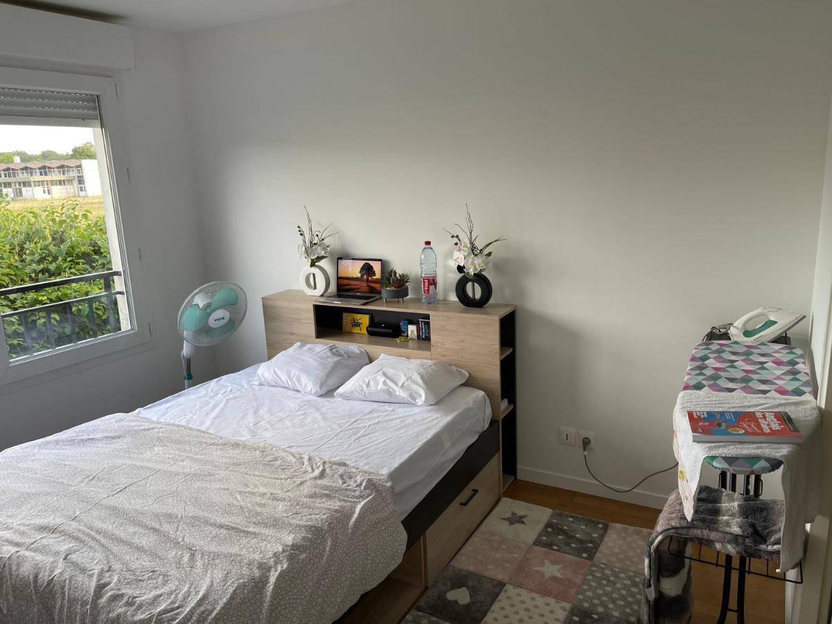 Lovely Bedroom Loft With Free Parking On Premise Boissy-Saint-Léger Buitenkant foto